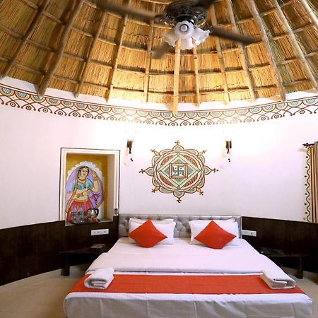 Hotel Vijayvargiya Dhani Bikaner Exterior photo