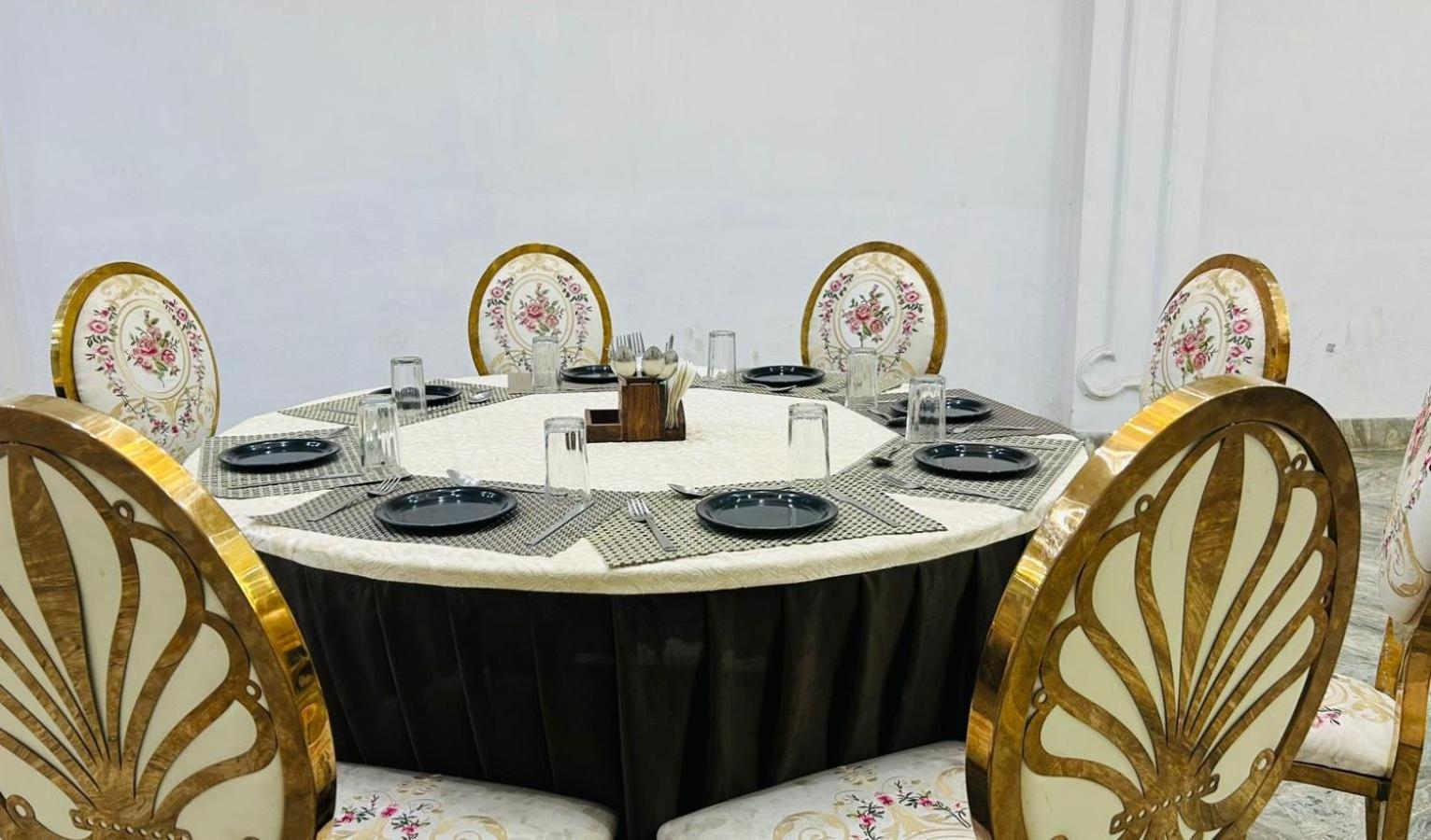 Hotel Vijayvargiya Dhani Bikaner Exterior photo